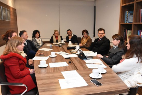 Corrida por exames foi tema de reunião com médicos da SBEM-PR e ABRASSO-PR (Bebel Ritzmann) 